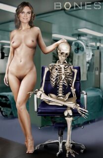 Emily Deschanel Bones Nude Fake